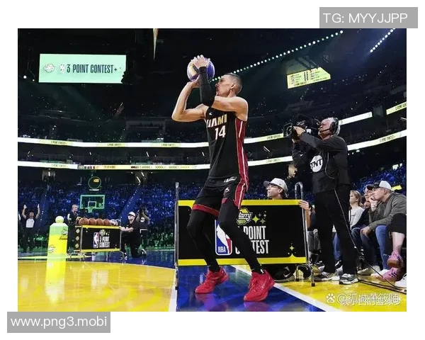 NBA官宣三分赛名单:两届冠军利拉德意外入选 米切尔布克等在列 NBA官宣三分赛名单:两届冠军利拉德意外入选 米切尔布克等在列